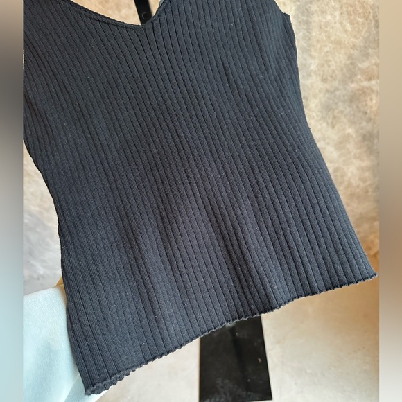 Y2K Style Ann Taylor Factory Black Tank Top with Tortoise accent Rings size M - Picture 5 of 11